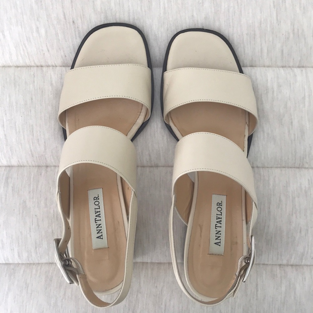 Ann Taylor Bridget Sandals in Off-White